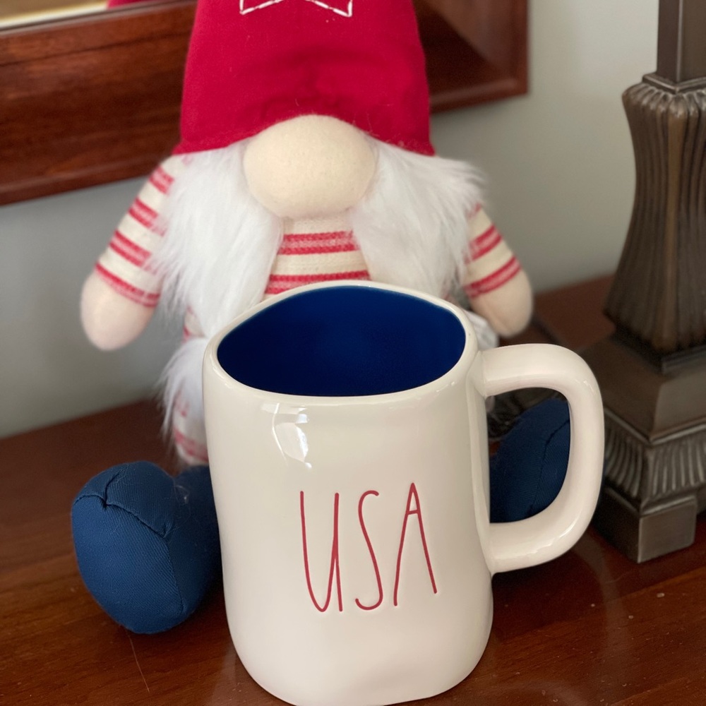 Rae Dunn USA Mug